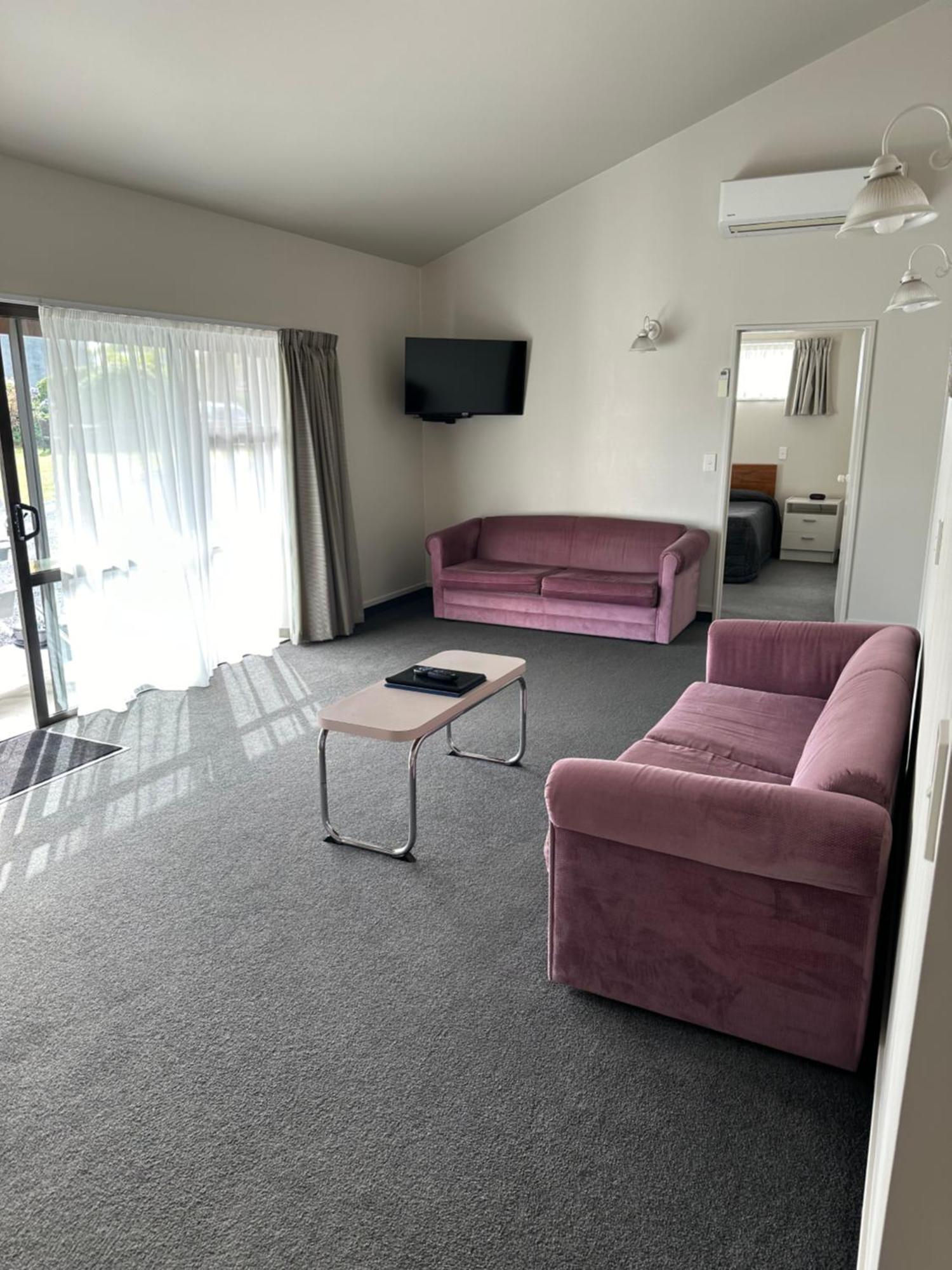 Helensborough Motor Inn Balclutha Buitenkant foto